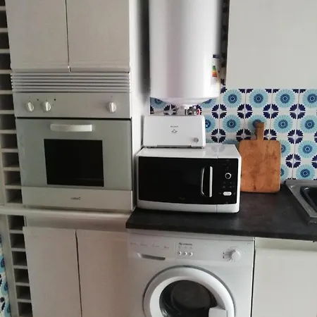 Guijarro Con Piscina 