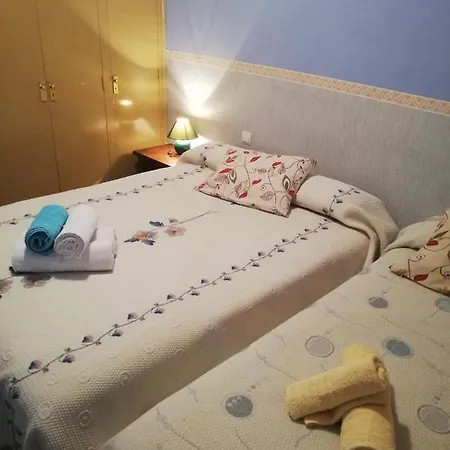 Guijarro Con Piscina 